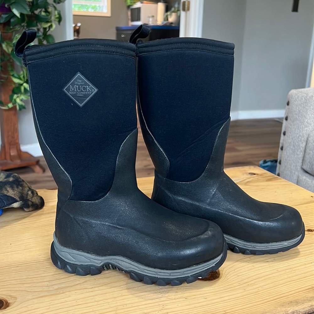 Muck Boots size 13